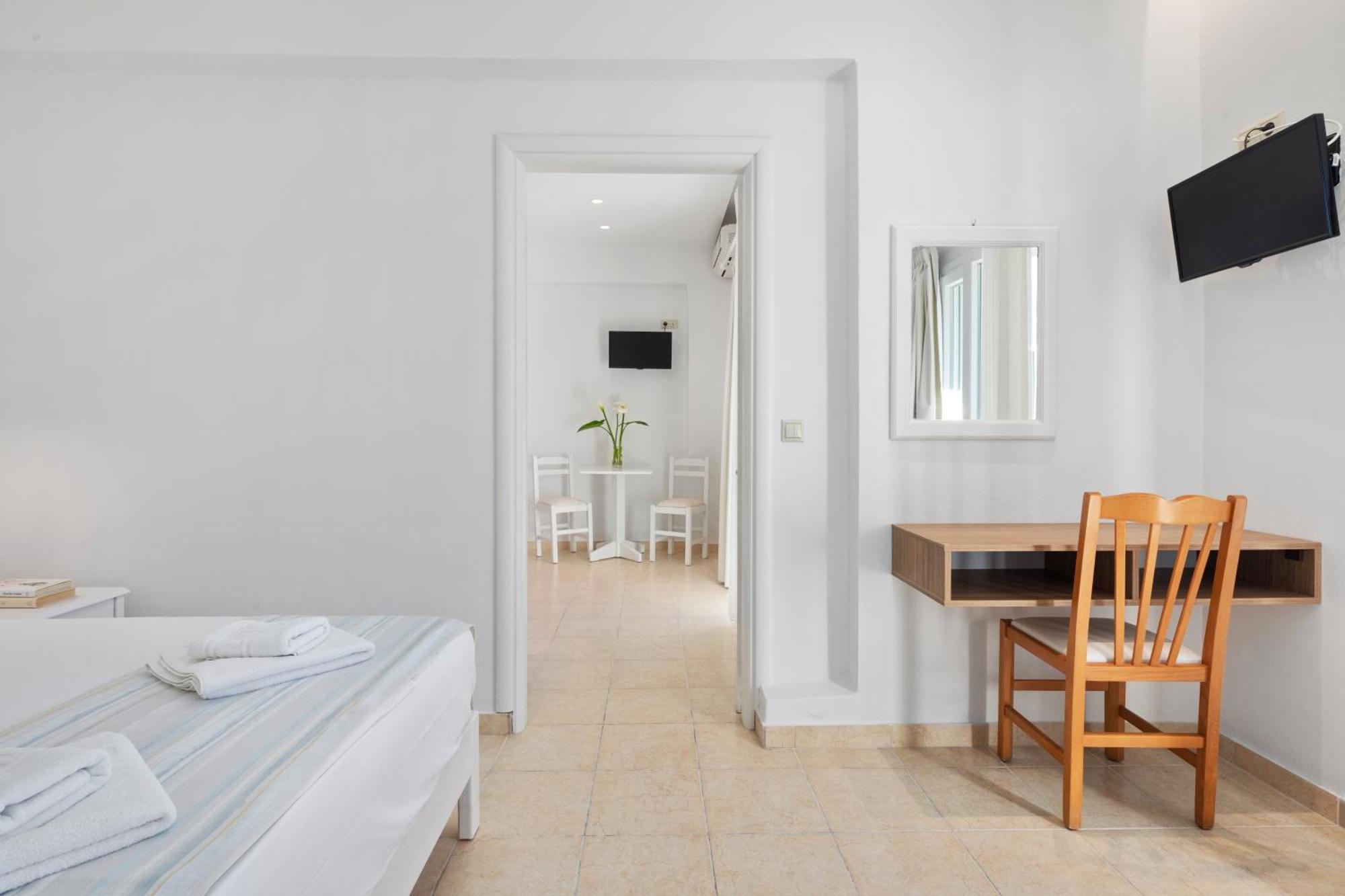 Bella Vista Beach Hotel بينيتسيس المظهر الخارجي الصورة